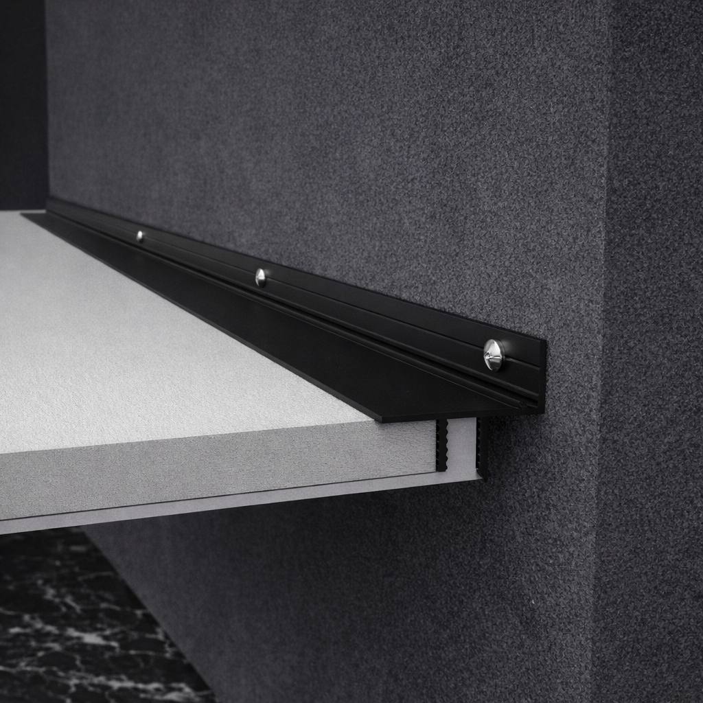 Плинтус потолочный